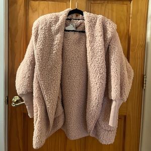 Nordic Beach Pink Haven Wrap.